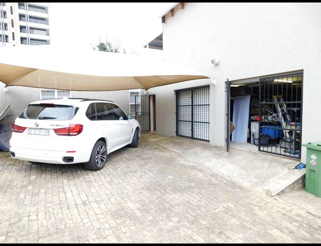 640M² WORKSHOP FOR SALE IN KENSINGTON B